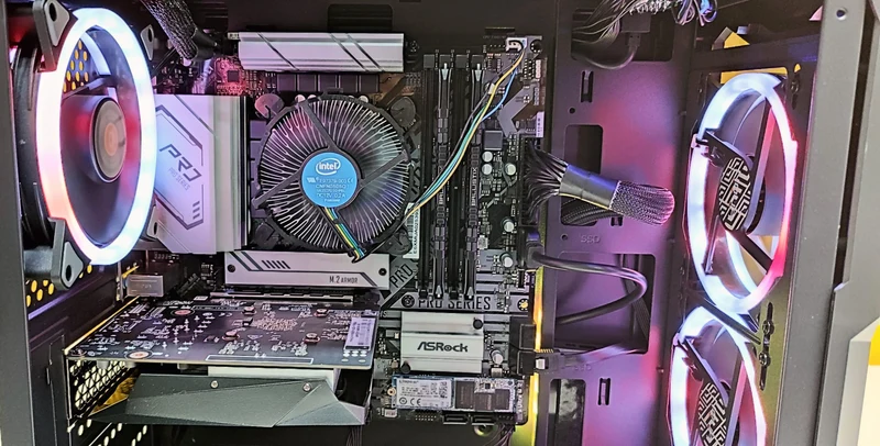 PC da Gaming | Intel i5-10400 6Cores 4.3 GHz | Ram 16Gb | SSD m.2 nvme 128Gb + 1Tb | Nvidia Geforce GTX 1650 4Gb | Windows 11 Pro Il PC da gaming perfetto per il FullHD