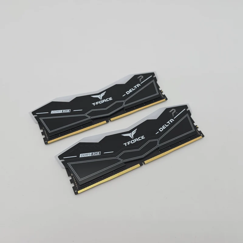 32GB DDR5 Teamgroup TForce Black RAM, 2x16GB, CL38-38-38-78