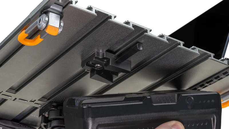 Theter Tools AeroTrac adattatore V-Mount