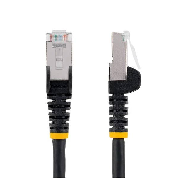StarTech.com Cavo Ethernet CAT 6a - 1,5m - Nero - Cavo di rete LAN Low Smoke Zero Halogen (LSZH) - 10GbE 500MHz 100W PoE++ - Filo/Cavo patch schermato S/FTP con spinotto RJ45 antigroviglio e rilievi di trazione