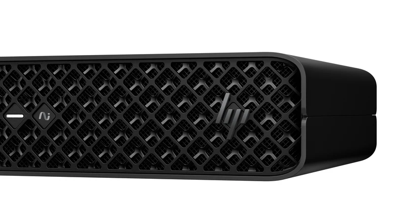 HP Z2 Mini G1i Workstation Desktop PC Wolf Pro Security Edition Intel Core Ultra 7 265 32 GB DDR5-SDRAM Windows 11 Pro Mini PC Stazione di lavoro AI Workstation, AI PC